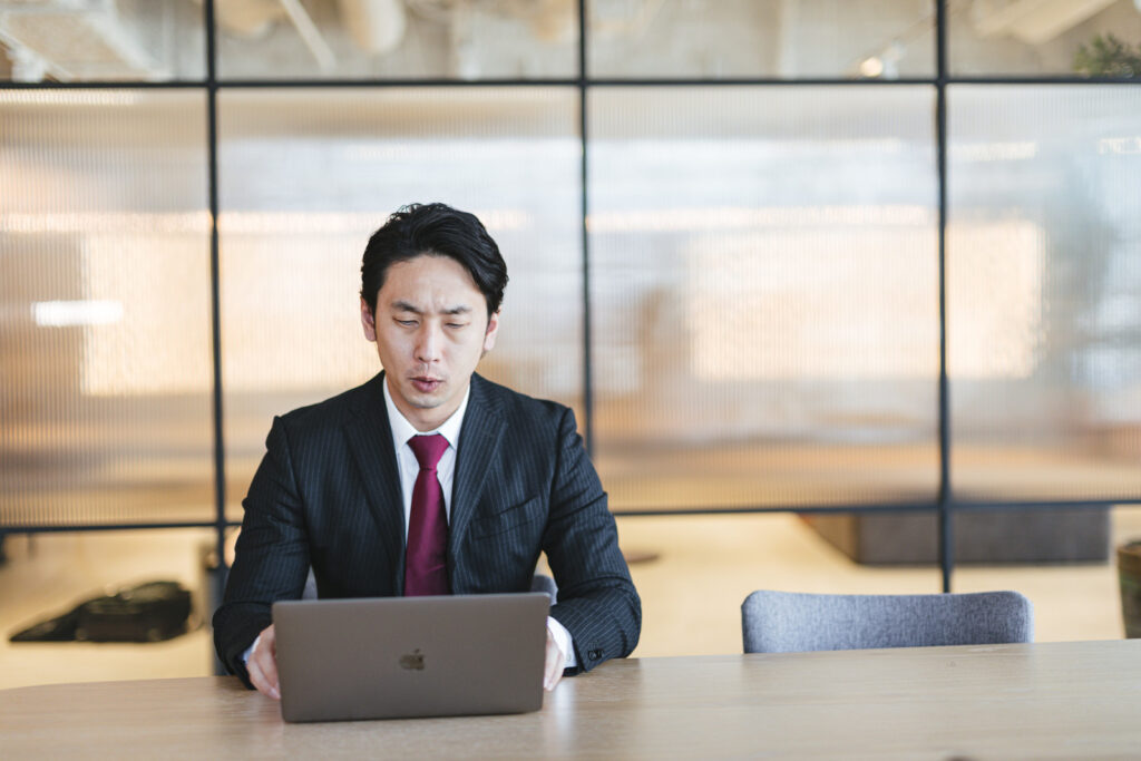 高卒の労働者が非常に多いです